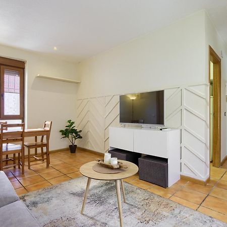 Casona 44 - Apartamento Para 2 Con Wifi, Ac Y Patio Exterior Alcalá de Henares Eksteriør billede