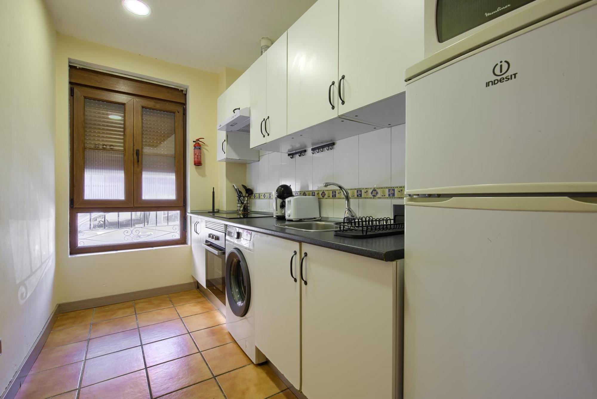 Casona 44 - Apartamento Para 2 Con Wifi, Ac Y Patio Exterior Alcalá de Henares Eksteriør billede